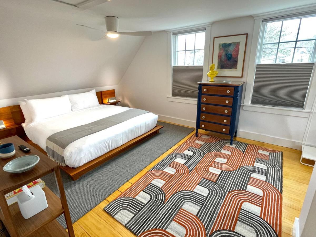 Inn At Cook Street Provincetown Exterior photo